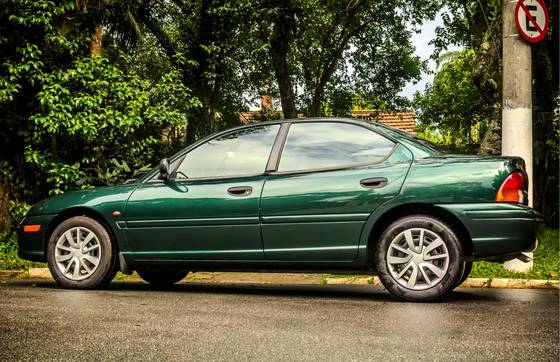 CHRYSLER NEON 2.0 LE SEDAN 16V GASOLINA 4P AUTOMÁTICO CHRYSLER NEON 2.0 LE SEDAN 16V GASOLINA 4P AUTOMÁTICO
